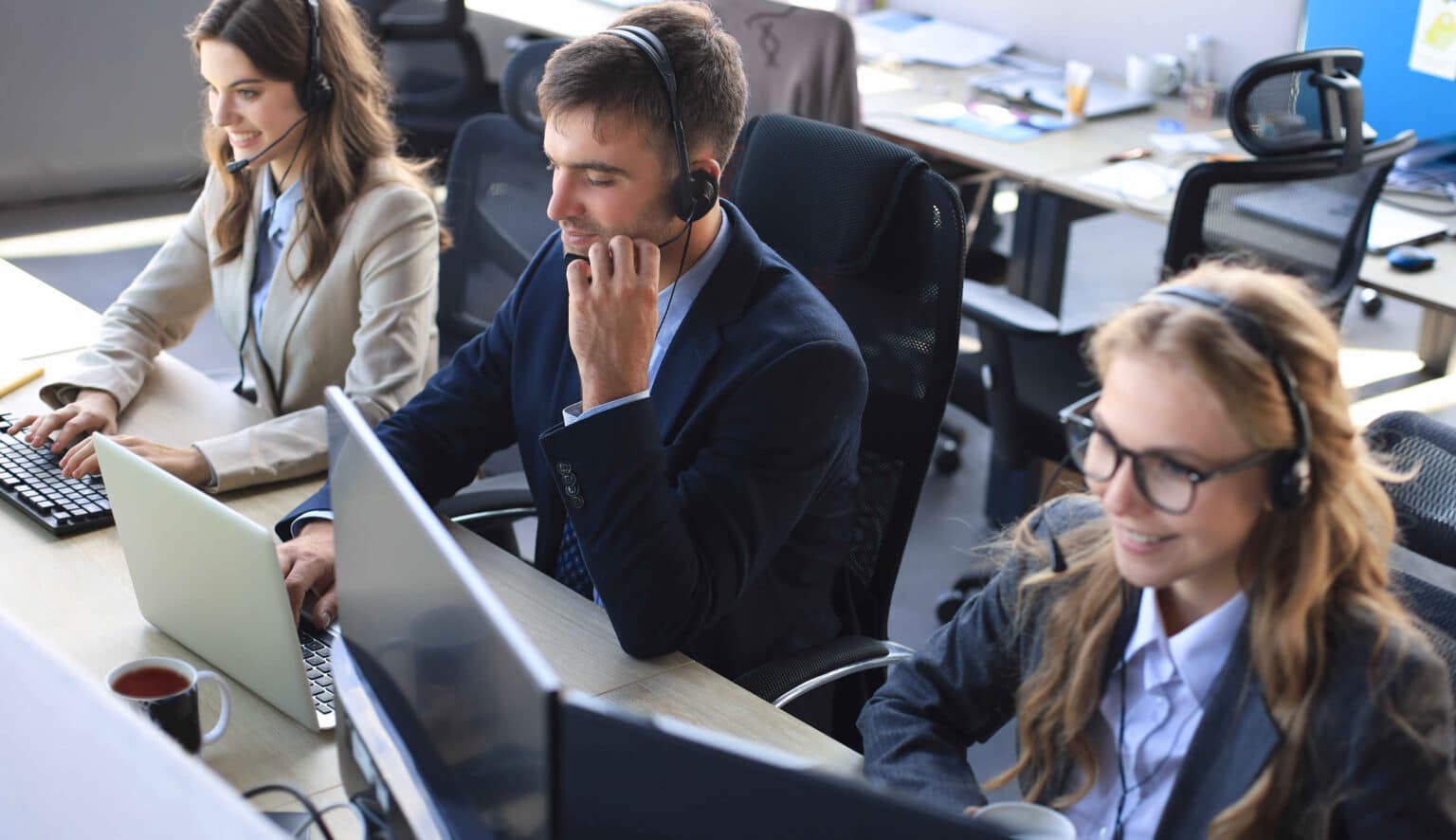 Hotline & Support